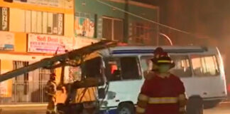Bus pirata choca y deja cinco heridos por huir de la policía