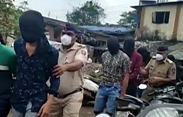 Caen 28 hombres que violaron a una menor de edad