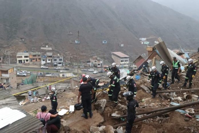 Niño de 4 años muere sepultado por derrumbe en su vivienda