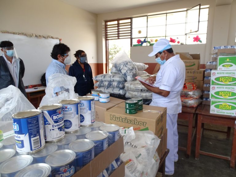 Estado peruano deja sin leche a los niños