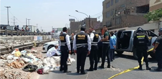 Arrojan cadáver con signos de tortura dentro de un saco