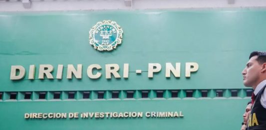 Capturan a 6 presuntos miembros de banda que robaba autos en Carabayllo