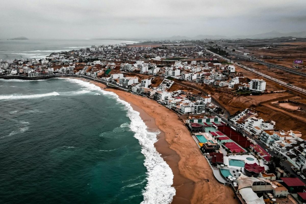 Lima recibe a veraneantes con 28 playas saludables