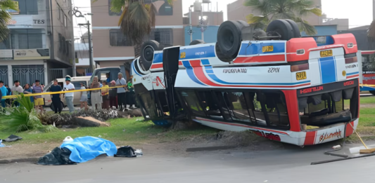 SMP Cúster se vuelca y mueren madre y su bebé