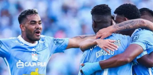 Fue goleador en Sporting Cristal ahora fichó por insólito club de Vietnam