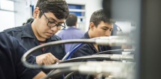 becas para carreras técnicas