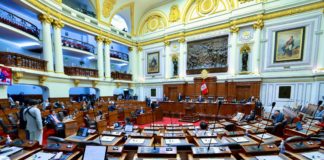 Congresistas se aumentan y van a cobrar más que Dina