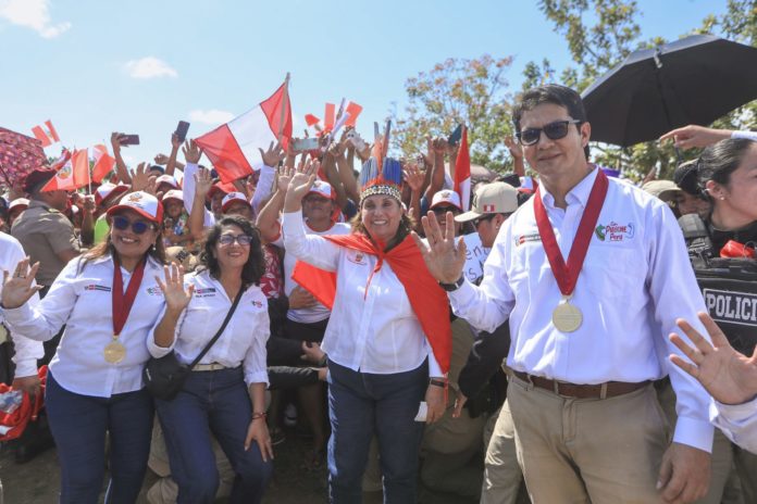 Dina Boluarte “No cederemos ni un centímetro de nuestro territorio”