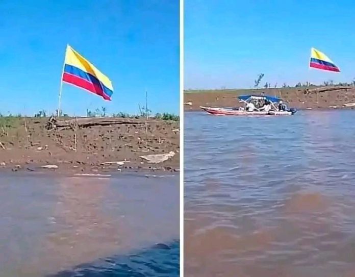 Los congresistas reaccionaron ante la colocación de una bandera colombiana en la isla de Santa Rosa