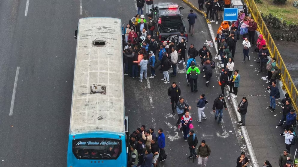 Paro de hoy afectará al 90 % del transporte formal